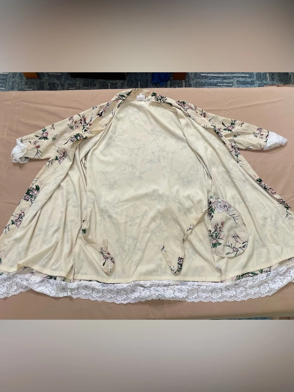 Beautiful Silken Floral Rose & Cream wrap robe with green accents, & lace trim